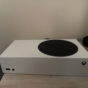 Xbox X series with MLB the show 25 and COD 6